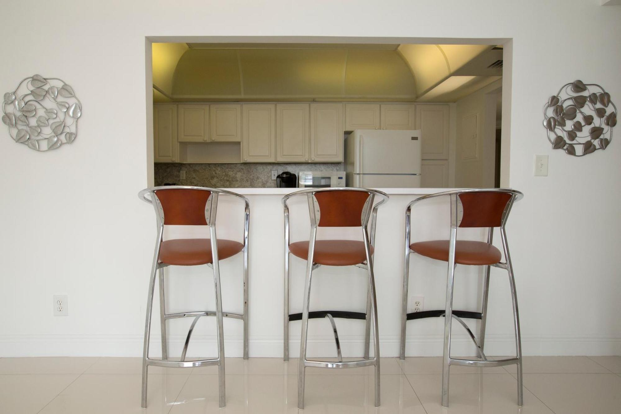 Ocean Reserve Luxury Condos Across From Sunny Isles Beach Miami Beach Exterior foto